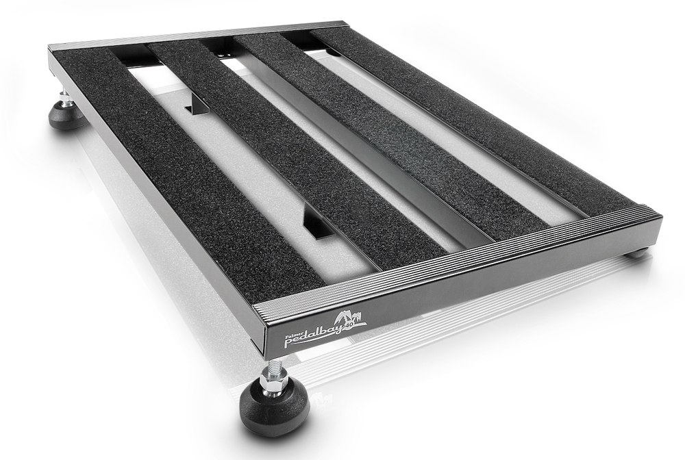 PEDALBAY 40, the smaller Palmer pedalboard