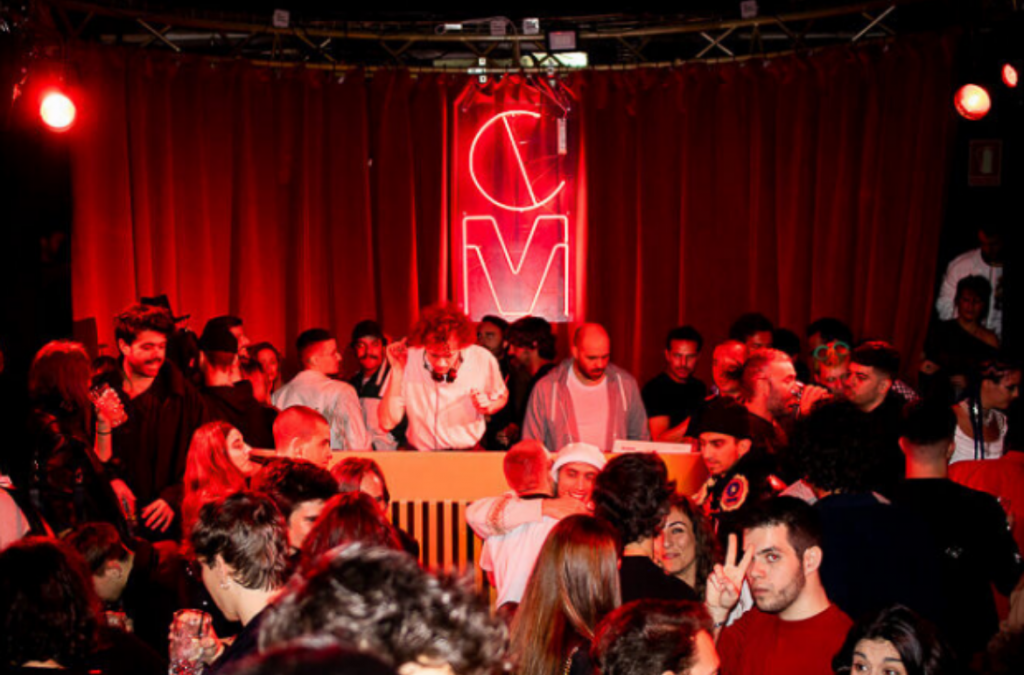 La nouvelle ère du disco – Cameo éclaire le Club Malasaña dans le centre de Madrid