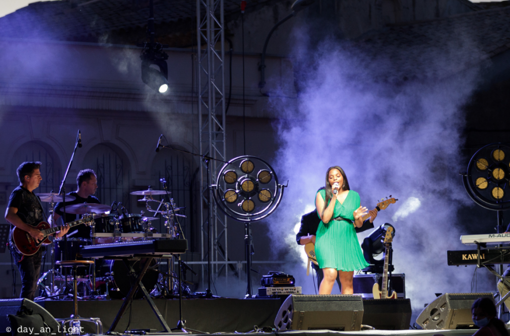 The return of the cultural summer – Cameo EVOS and OPUS light up the French music festival “Les Lézivales”