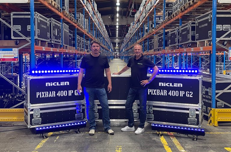 Cameo Light NicLen Invests in PIXBAR 400 IP G2 IP65 LED Bars