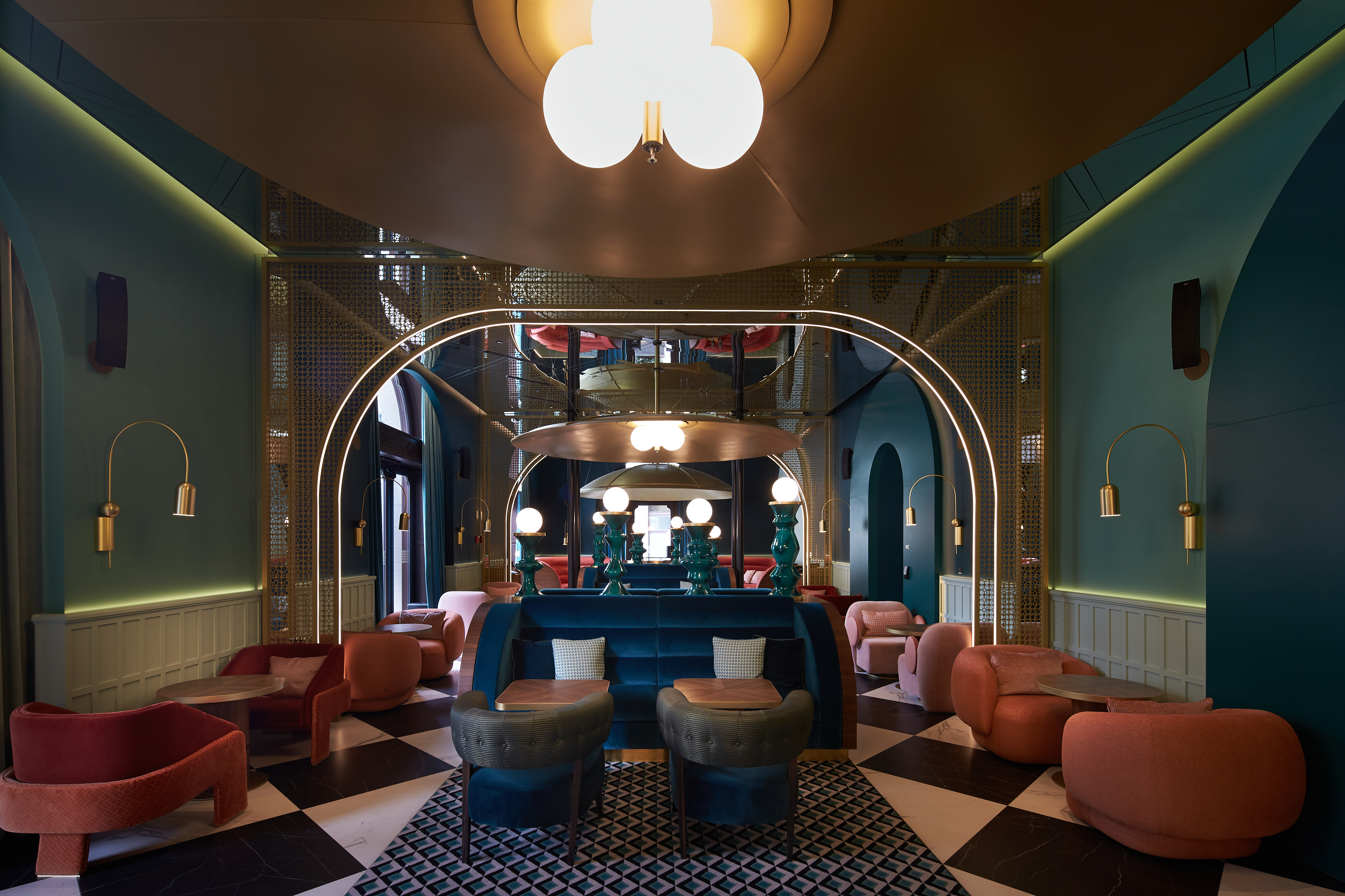 Sound for the Palace – LD Systems at the W Budapest Hotel