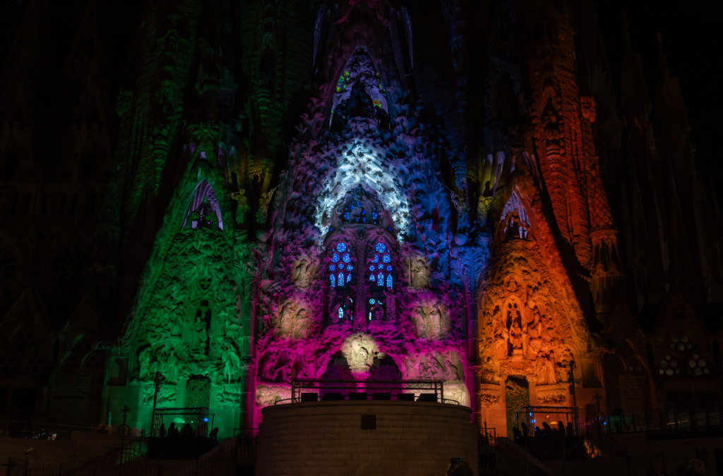 Cameo Light installation at Sagrada Familia Barcelona Antoni Gaudi with OPUS SP5+ Spot Profile Moving Head