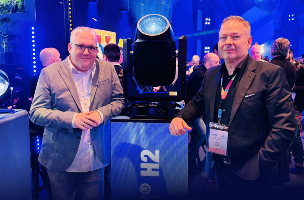 PRG EMEA invests in new Cameo ORON® H2 Phosphor-Laser Moving Head