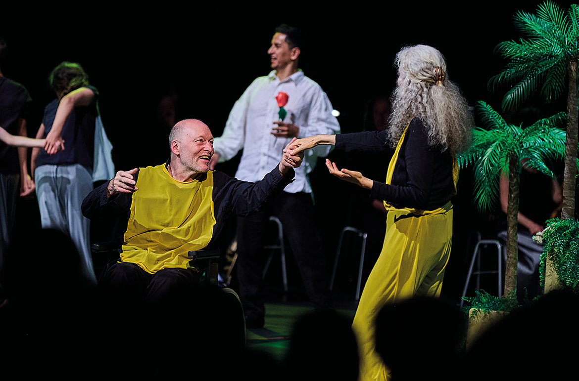 Talking to one another is golden – inclusive dance project “Babylon” in the hr-Sendesaal with Cameo and LD Systems MAILA®