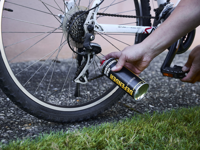 Defender_Maintenance_Spray